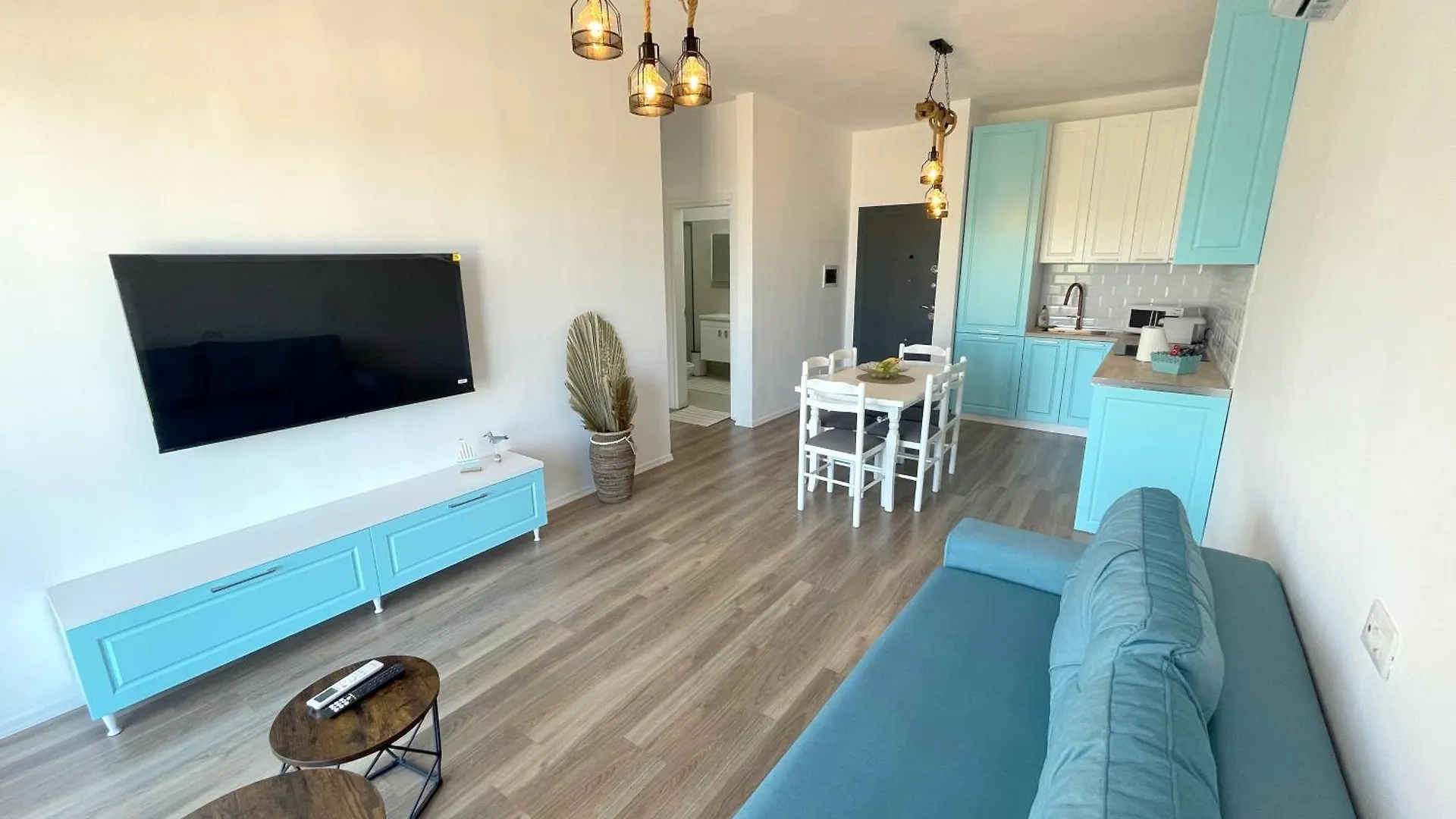 Prestige Rentals - Radhime Vlorë