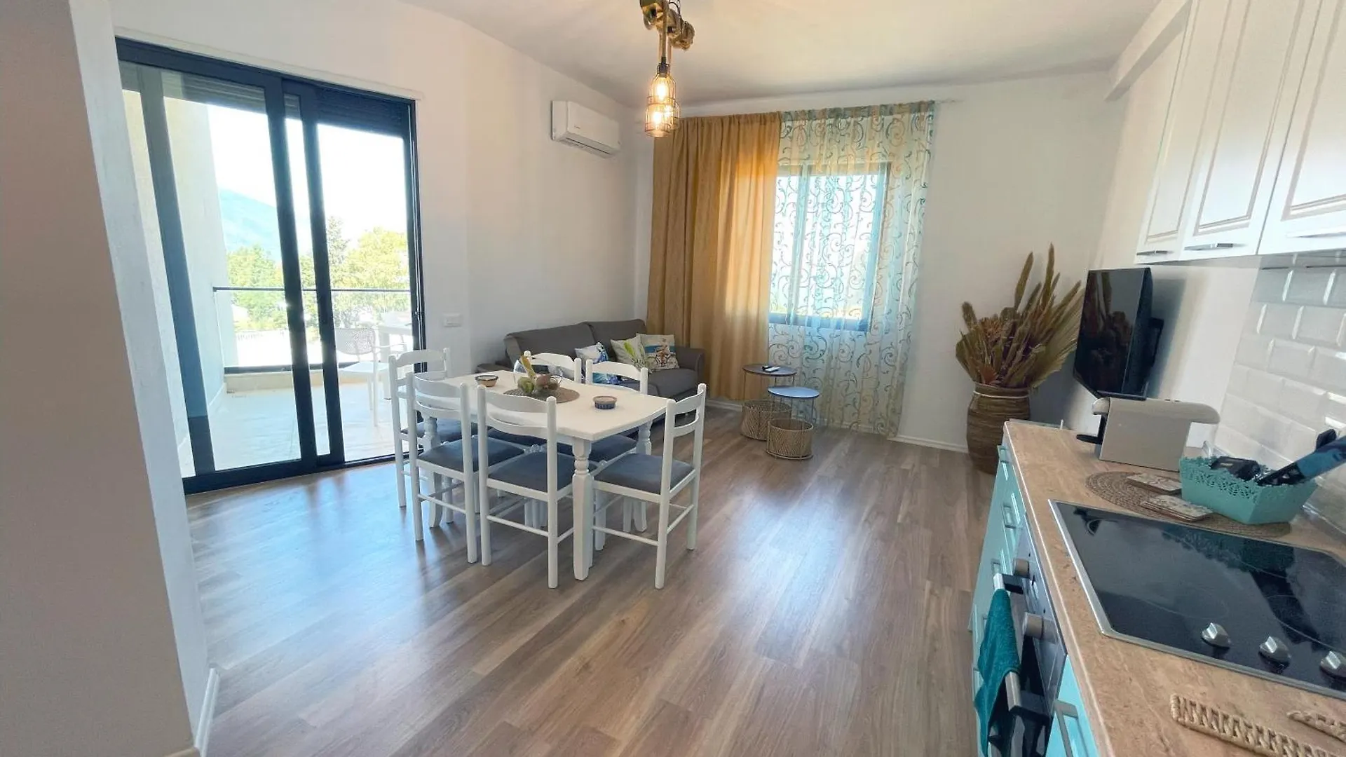 Prestige Rentals - Radhime Влёра