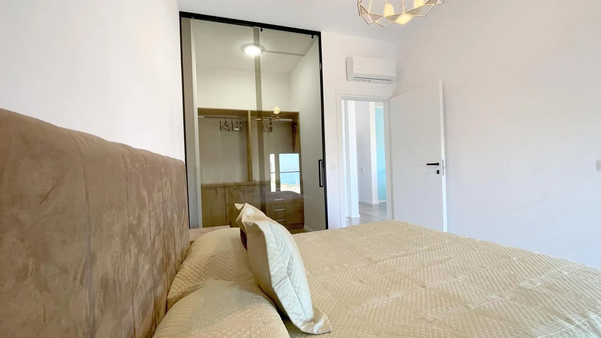 Апартаменты Prestige Rentals - Radhime Влёра